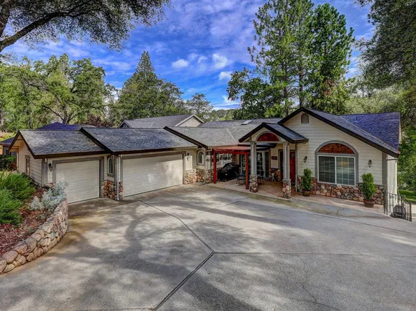13359 Driftwood Ct, Penn Valley, CA 95946