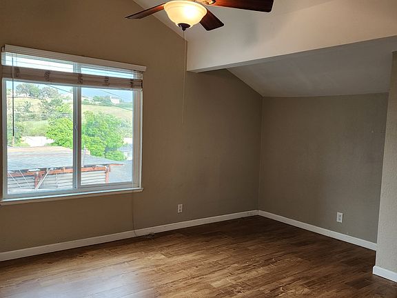 3rd image of 691 Giraudo Dr
