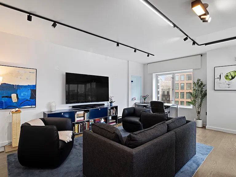 265 E Houston St #7 — Photo 13