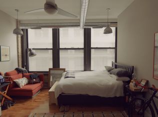 200 W Adams St #402, Chicago, IL 60606