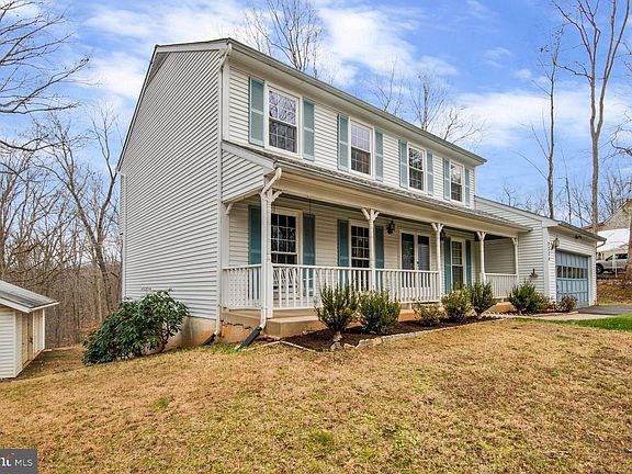 3rd image of 7774 Fern Oak Ct