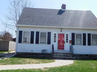 3227 California Rd, Rockford, IL 61108