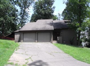 4502 Woodoak Dr, Kingsport, TN 37664