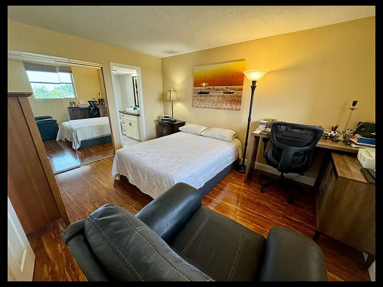 5201 NW 2nd Ave #415 — Photo 8