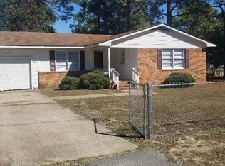 3515 Pioneer Dr, Hope Mills, NC 28348