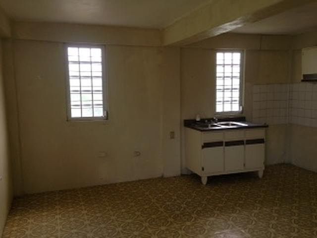 2nd image of 444 Calle Gladiola