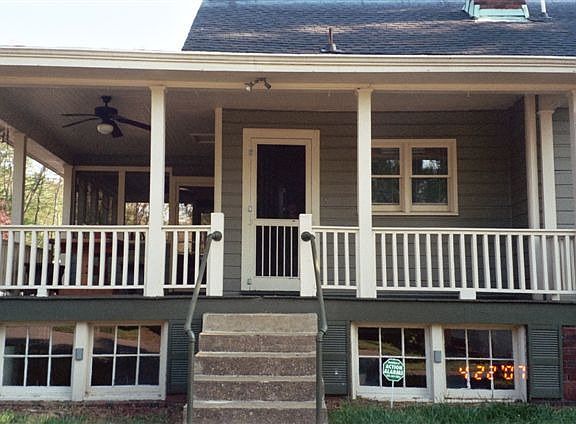 4th image of 5015 Saint Elmo Ave