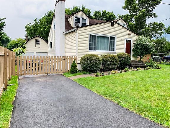 2nd image of 4278 Henderson Pl