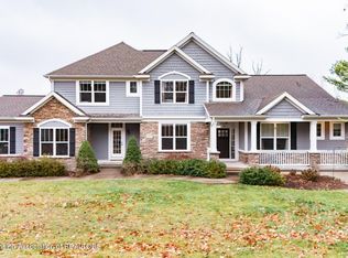 16975 Pine Hollow Dr, East Lansing, MI 48823