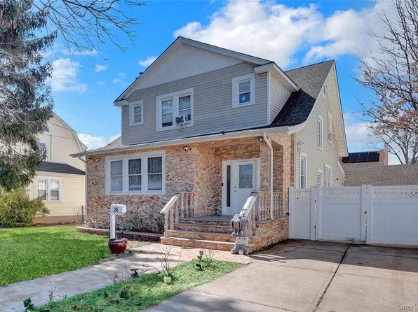 26 Hilbert Street, Hempstead, NY 11550