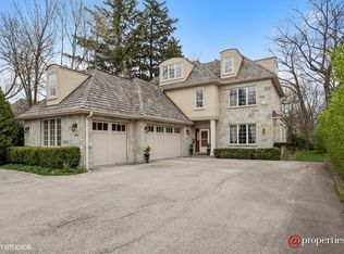 2295 Sheridan Rd, Highland Park, IL 60035