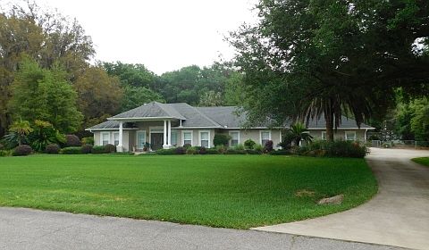 1st image of 355 SW Sweetbreeze Dr