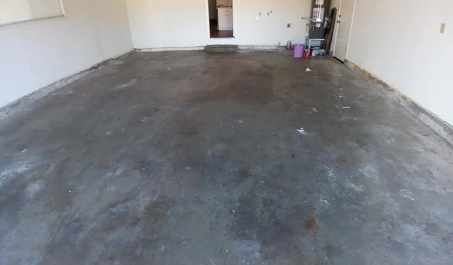 3 bed, 1345 sqft, $2,300 — Photo 3
