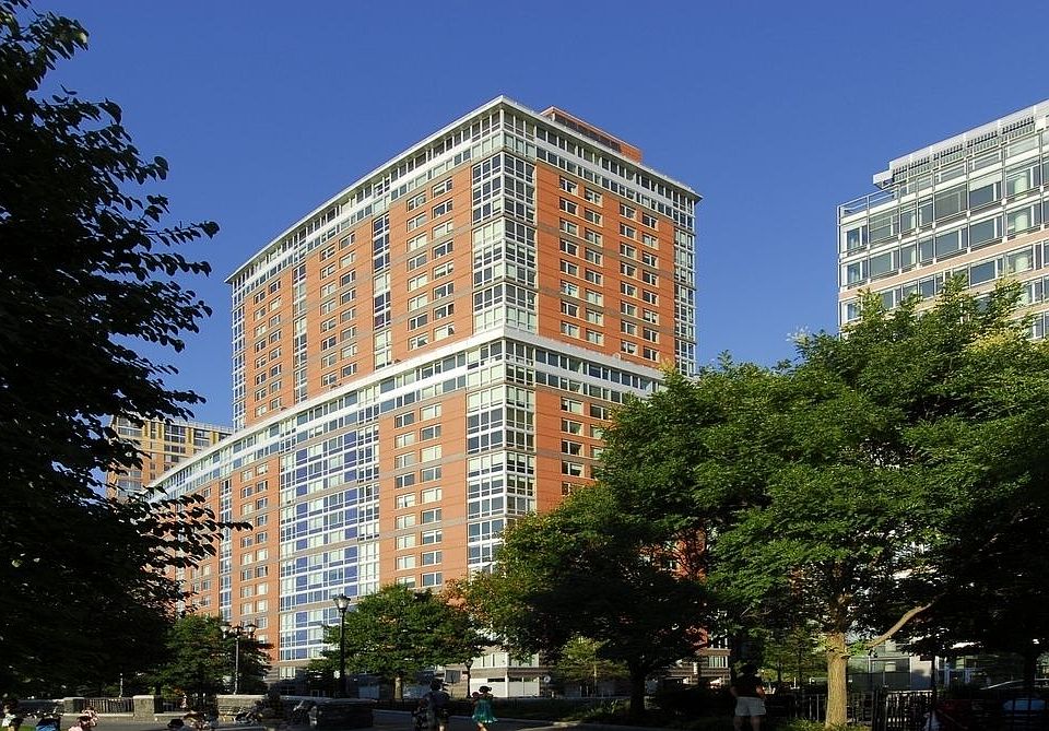 1st image of 20 River Ter APT 16D