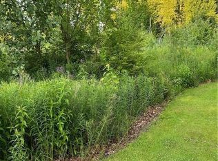 2946 Elmwood Dr, Sylvania, OH 43560