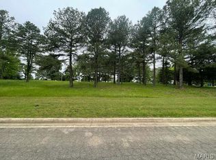 3 W Highland Cir, Poplar Bluff, MO 63901