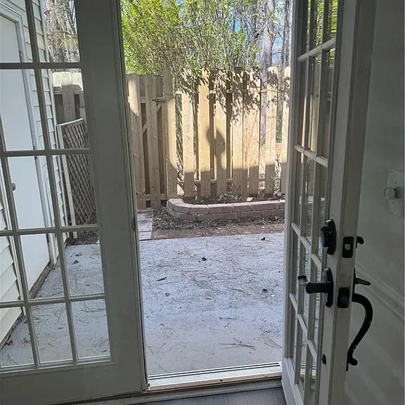 2907 Queen Anne Ct — Photo 10
