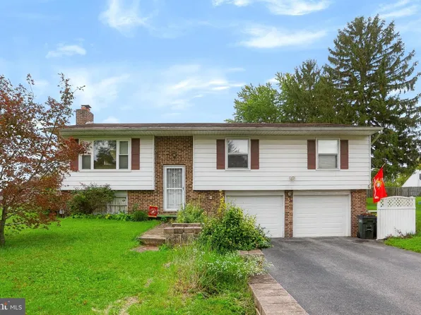 2708 Sunset Ln, York, PA 17408