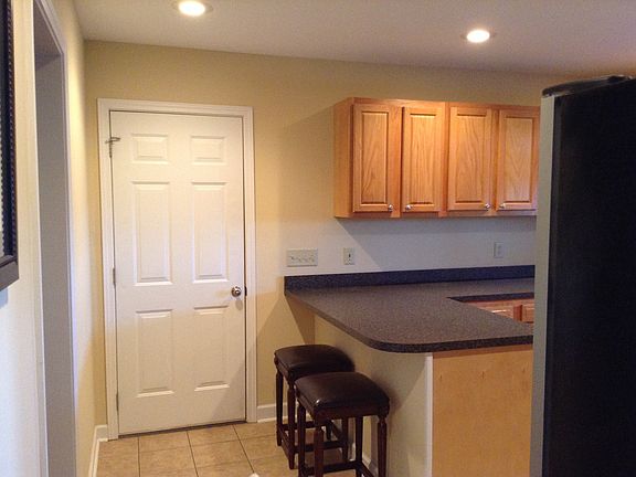 2nd image of 1476 Manchester Dr