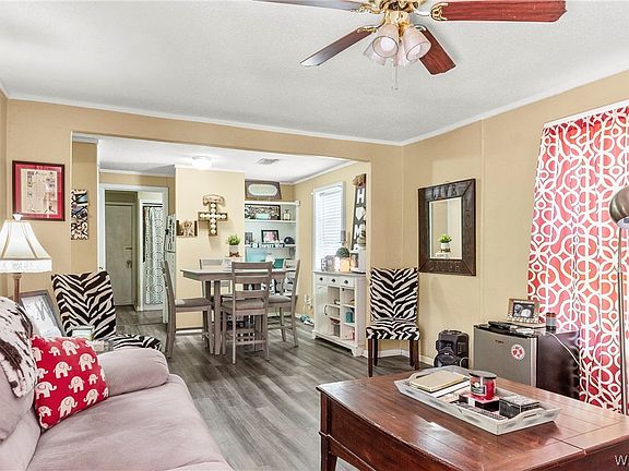 4th image of 2906 Lewis Ln