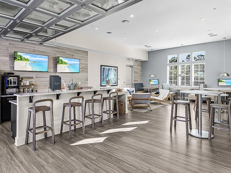 Springs at Coral Shores — Photo 30