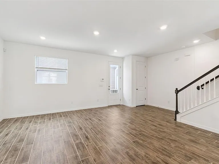 6479 Trailblaze Bnd — Photo 7