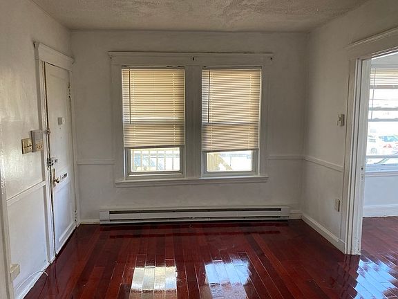 3rd image of 41 Farrington St #1
