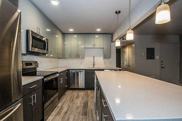 1 Bedroom 1st Floor Kitchen