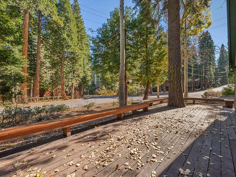 400 Grimsel Pass Rd — Photo 36