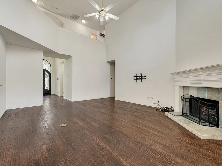 3532 Dripping Springs Dr — Photo 21