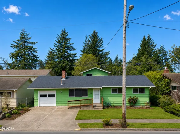 919 NE Eads St, Newport, OR 97365