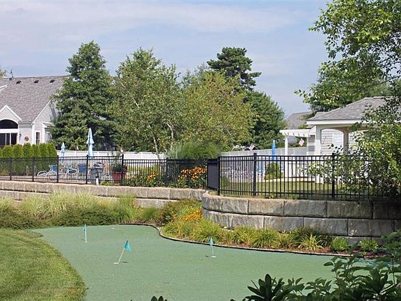 4th image of 20 Prestwick Road #20