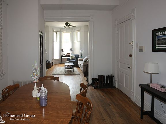 5th image of 2137 N Sheffield Ave #1FRONT
