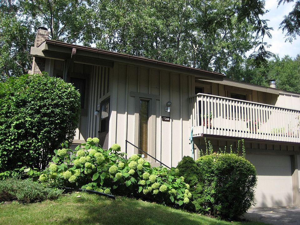 Private yard and quiet area.