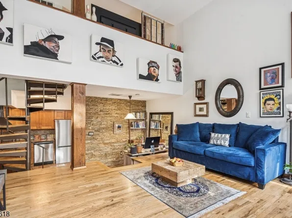 54-60 Mcwhorter St #108, Newark City, NJ 07105