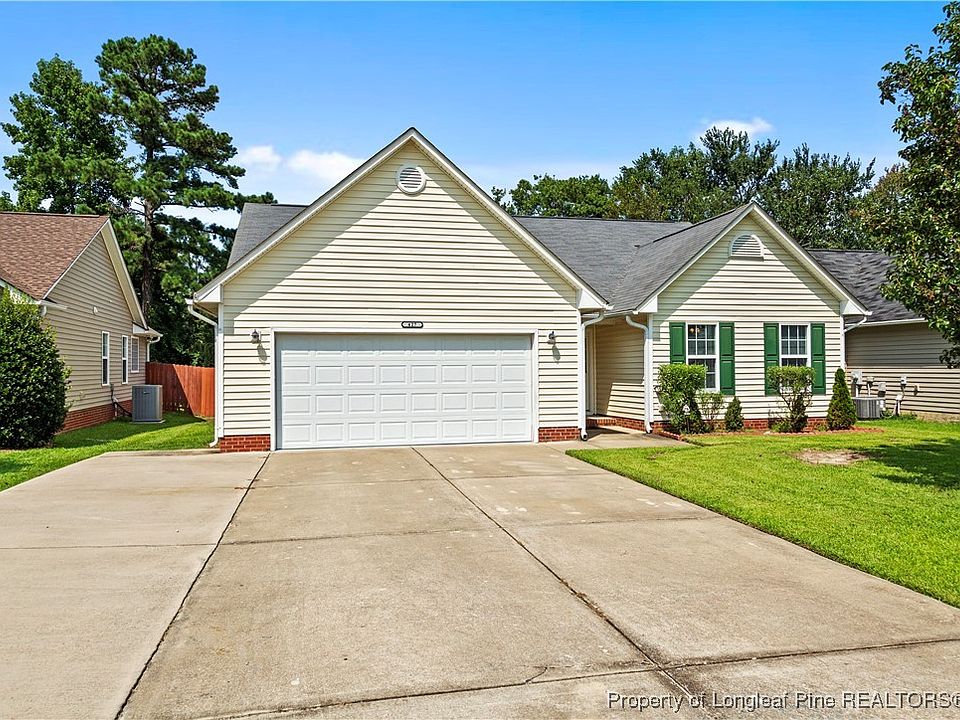 1st image of 427 Derby Ln