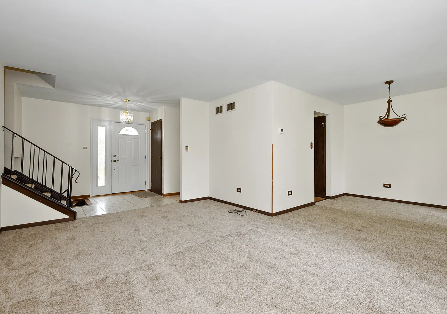 3 bed, 1.5 bath, 1275 sqft, $2,900 — Photo 3