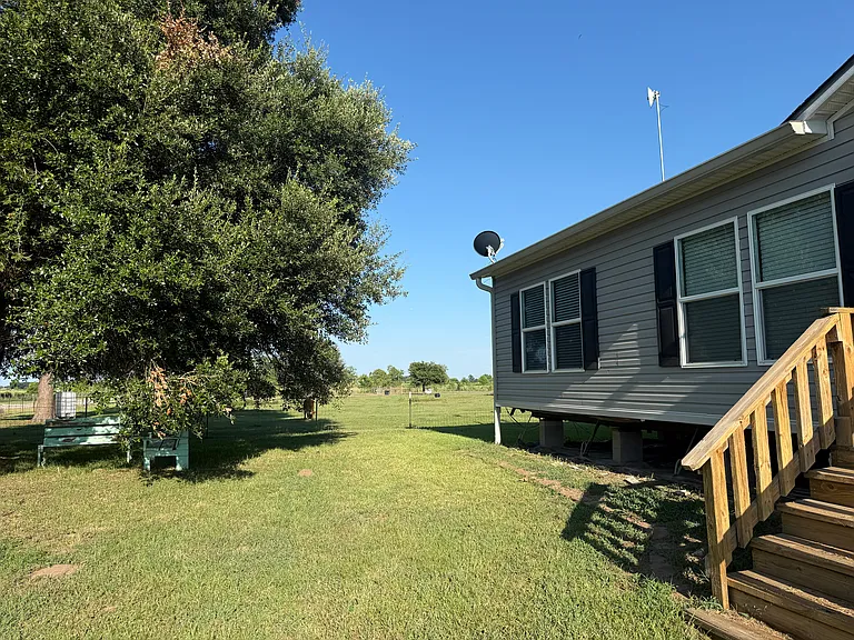 Haley Rd — Photo 31
