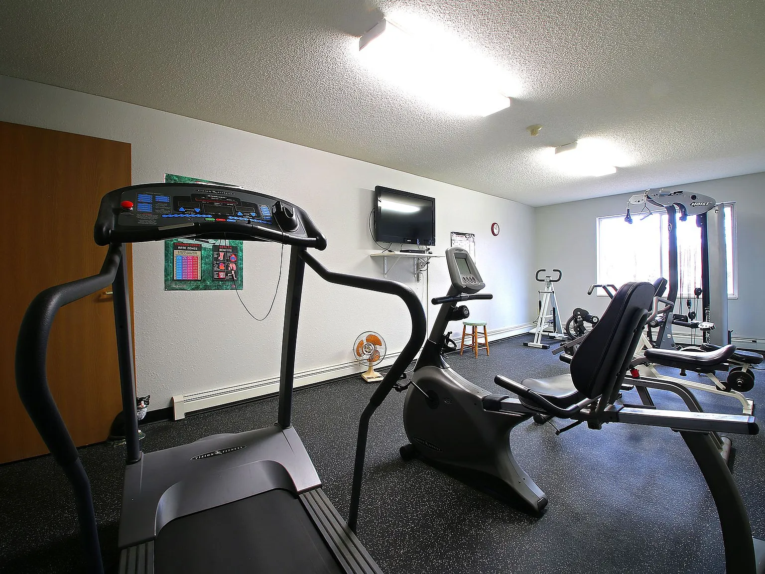 Hanley Place Senior Apartments — Photo 4