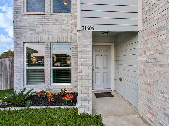 2nd image of 21606 Dean Dale Ct