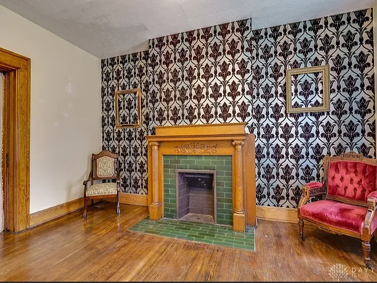 144 Central Ave — Photo 8