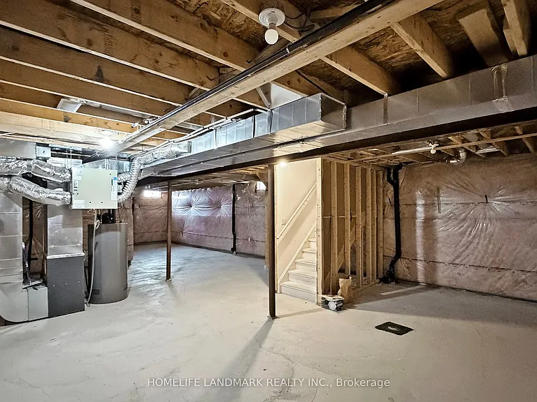 273 William Forster Rd — Photo 43