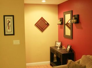 6206 Pinewood Ave, Las Vegas, NV 89103