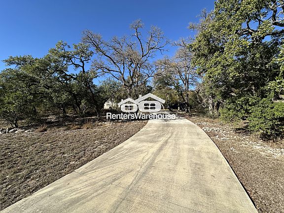 3rd image of 900 Wayside Dr