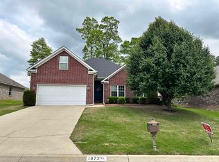 1872 Abbey Ln, Benton, AR 72015