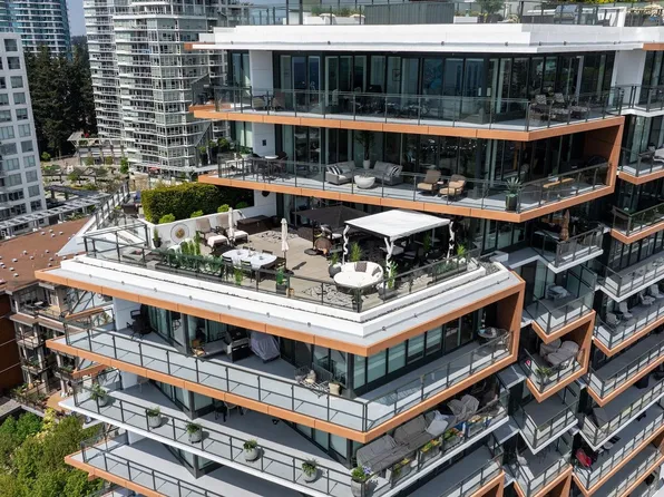 1439 George St Unit 1204, White Rock, BC V4B 3Z9