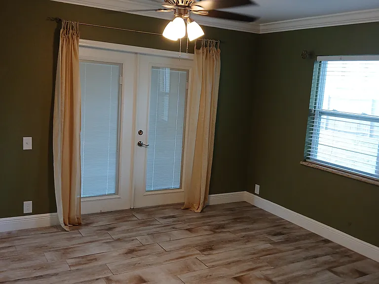 9819 Lema Ct — Photo 41