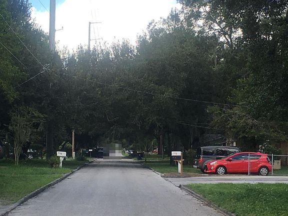 4th image of 2418 E 99th Ave