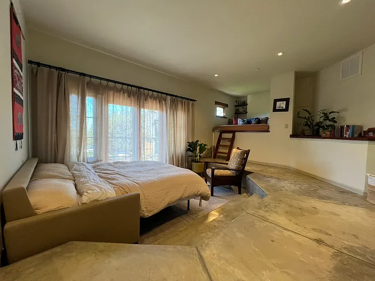 3266 Robinson Dr — Photo 5