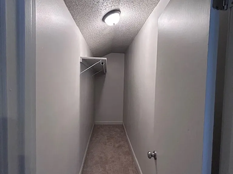 2009 Westwood A Papi Investments Gln — Photo 12